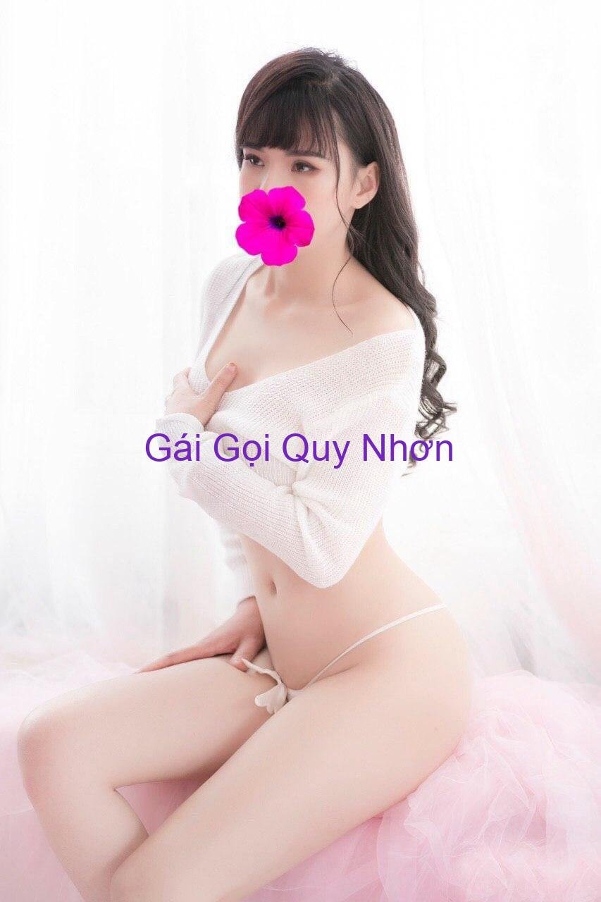 Thảo Anh: Em Gái Vàng Của Sự Nổi Bật